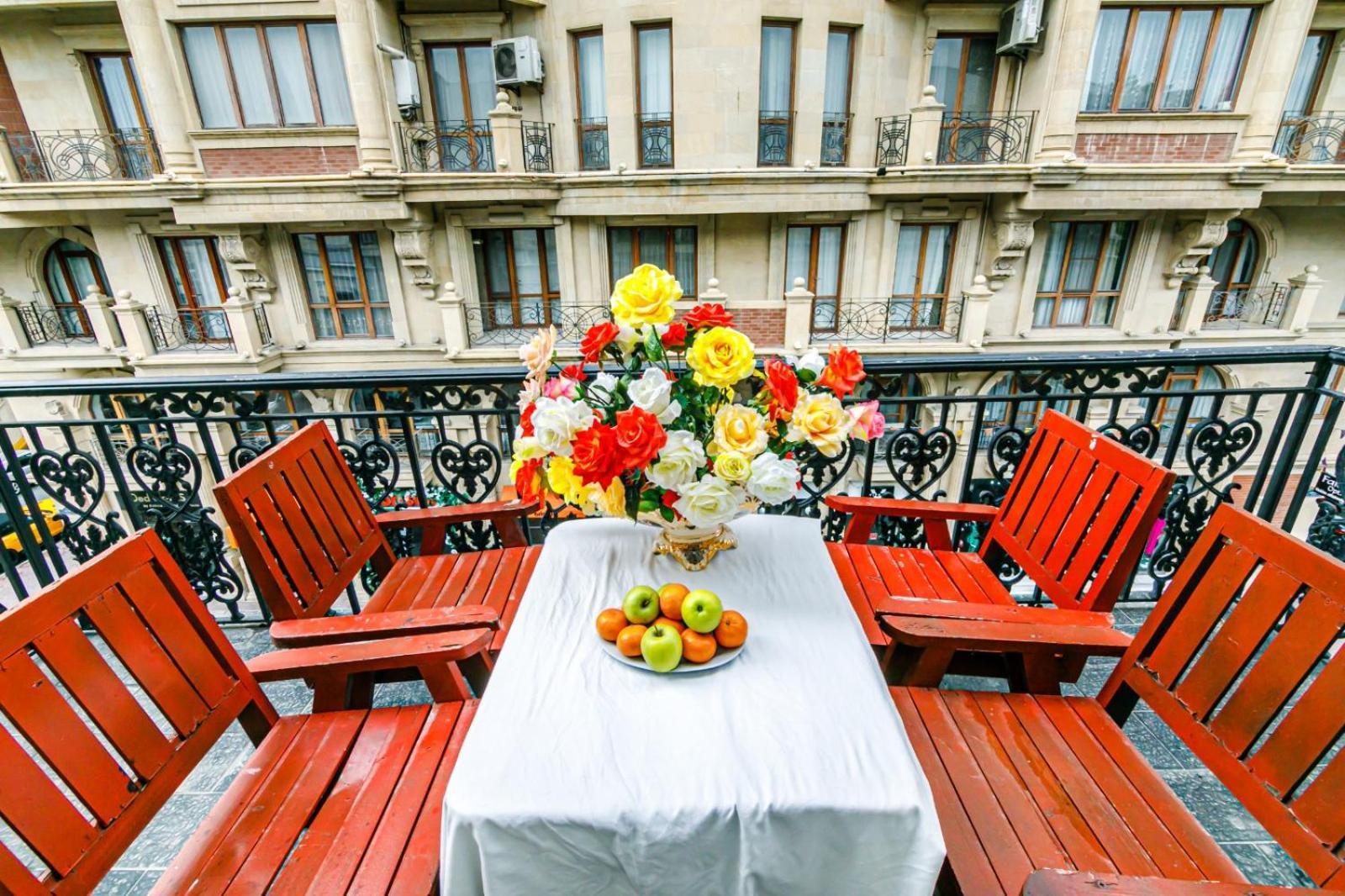 Sera Hotel Baku Luaran gambar