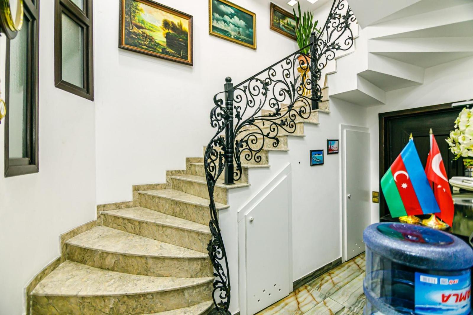 Sera Hotel Baku Luaran gambar