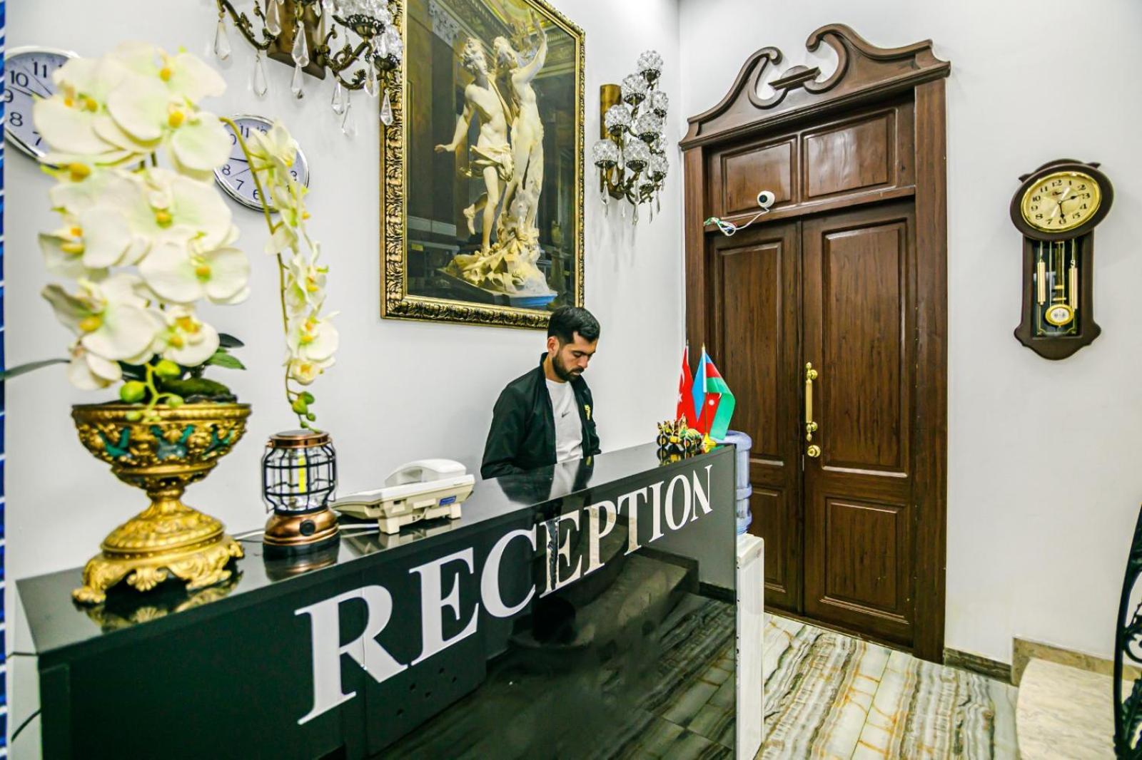 Sera Hotel Baku Luaran gambar