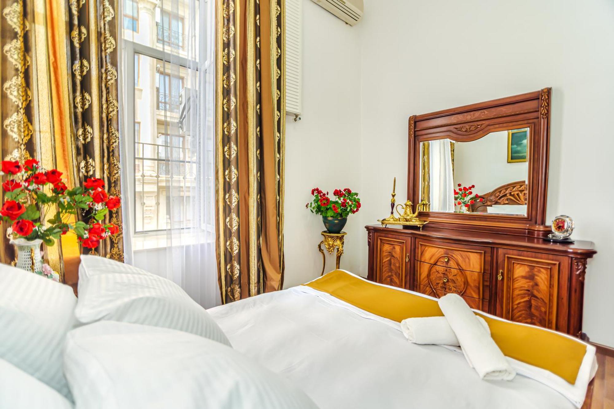 Sera Hotel Baku Luaran gambar